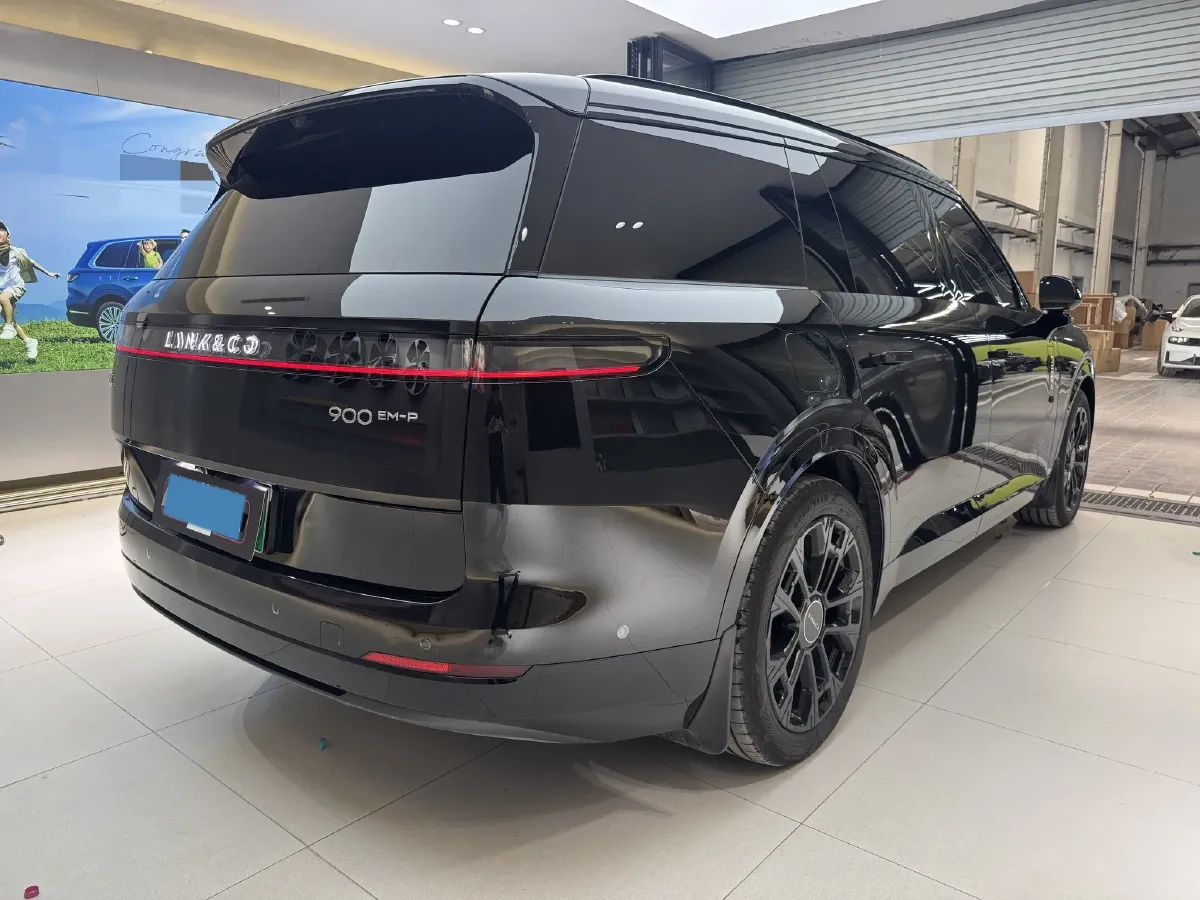 2025 LYNK&CO 900 2.0T 254HP L4 3DHT PHEV,autocango,china used car exporter,china ev exporter,chinese used car exporter,chinese used ev exporter