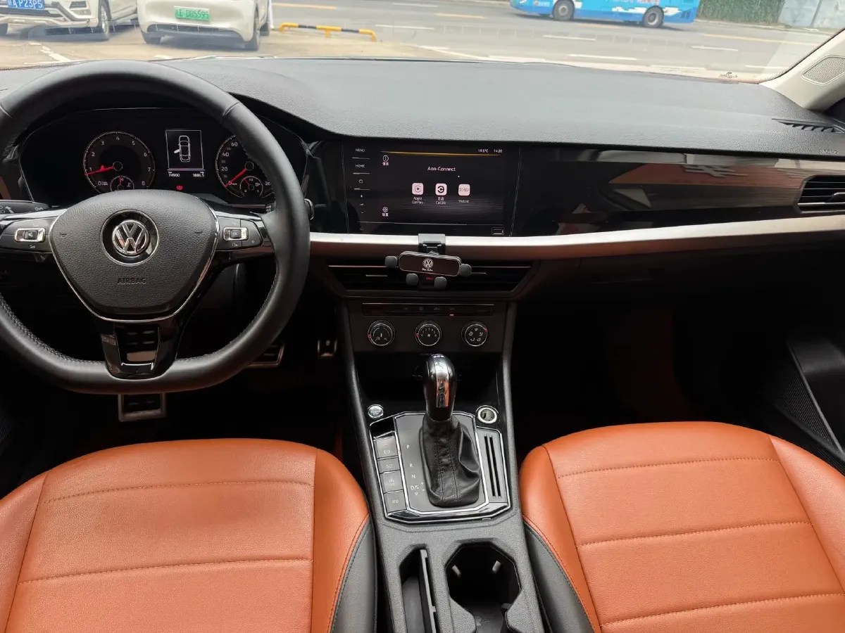 2019 Volkswagen Sagitar 1.2T 116HP L4 7DCT,autocango,china used car exporter,china ev exporter,chinese used car exporter,chinese used ev exporter