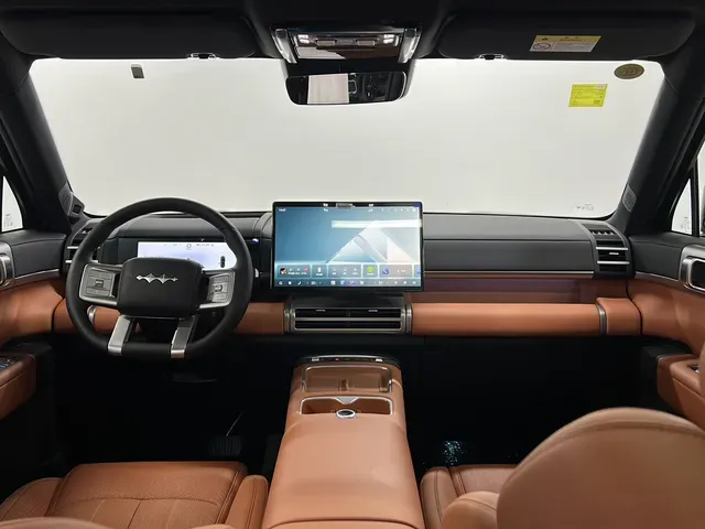 2025 FangChengBao Tai 7 1.5T 156HP L4 E-CVT PHEV,autocango,china used car exporter,china ev exporter,chinese used car exporter,chinese used ev exporter