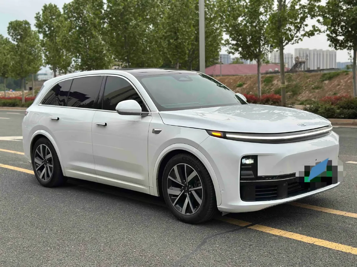 2023 Li L7 Range Extended 154HP REEV 40.9KWH,autocango,china used car exporter,china ev exporter,chinese used car exporter,chinese used ev exporter