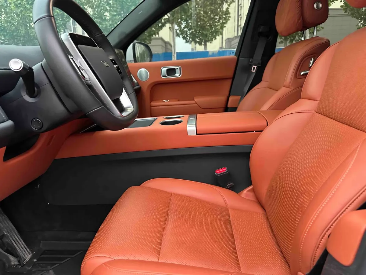 2023 Li L7 Range Extended 154HP REEV 40.9KWH,autocango,china used car exporter,china ev exporter,chinese used car exporter,chinese used ev exporter