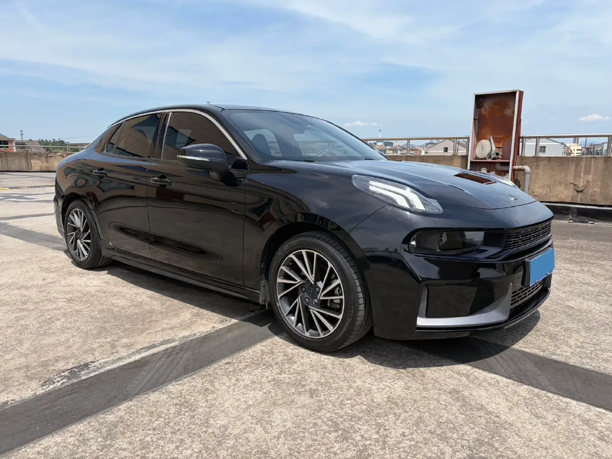 2022 LYNK&CO 03 2.0T 190HP L4 7DCT,autocango,china used car exporter,china ev exporter,chinese used car exporter,chinese used ev exporter