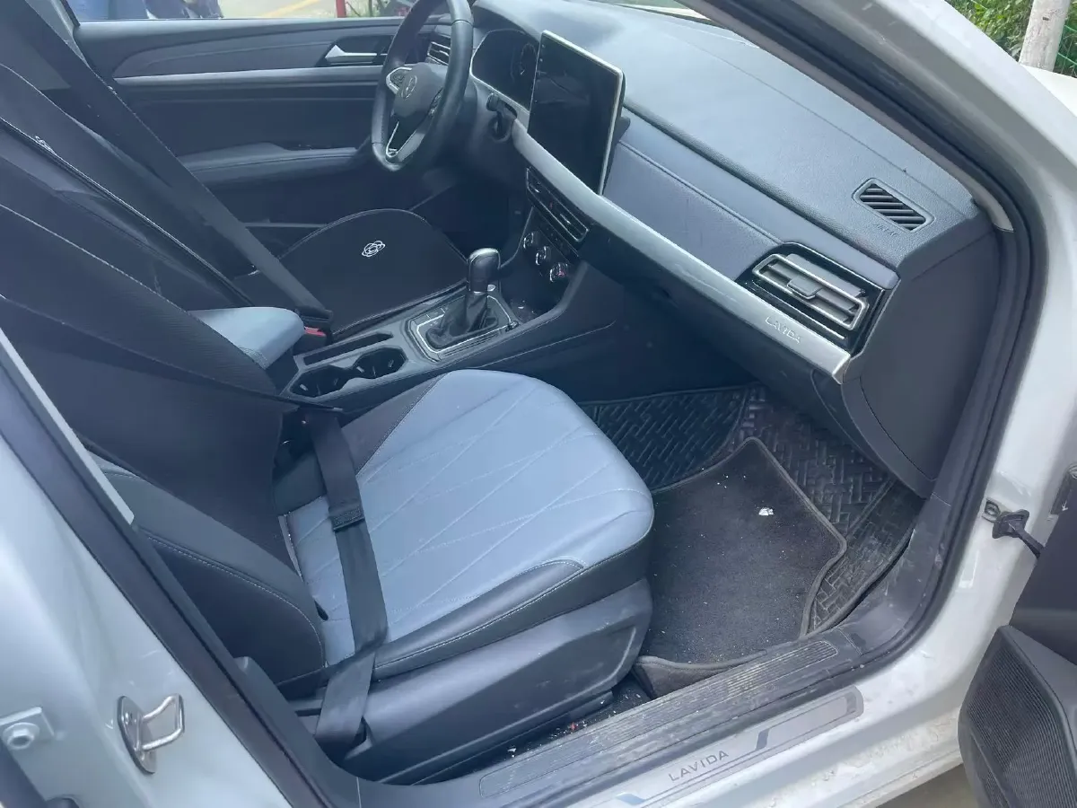 2023 Volkswagen Lavida 1.5L 113HP L4 6AT,autocango,china used car exporter,china ev exporter,chinese used car exporter,chinese used ev exporter