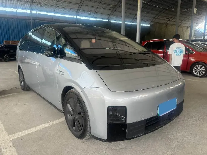 2025 Li MEGA BEV,autocango,china used car exporter,china ev exporter,chinese used car exporter,chinese used ev exporter