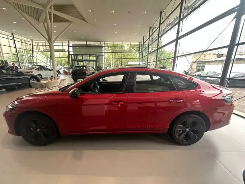 2026 Volkswagen Lamando 2.0T 220HP L4 7DCT,autocango,china used car exporter,china ev exporter,chinese used car exporter,chinese used ev exporter