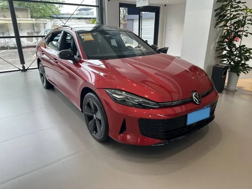 2026 Volkswagen Lamando 2.0T 220HP L4 7DCT,autocango,china used car exporter,china ev exporter,chinese used car exporter,chinese used ev exporter