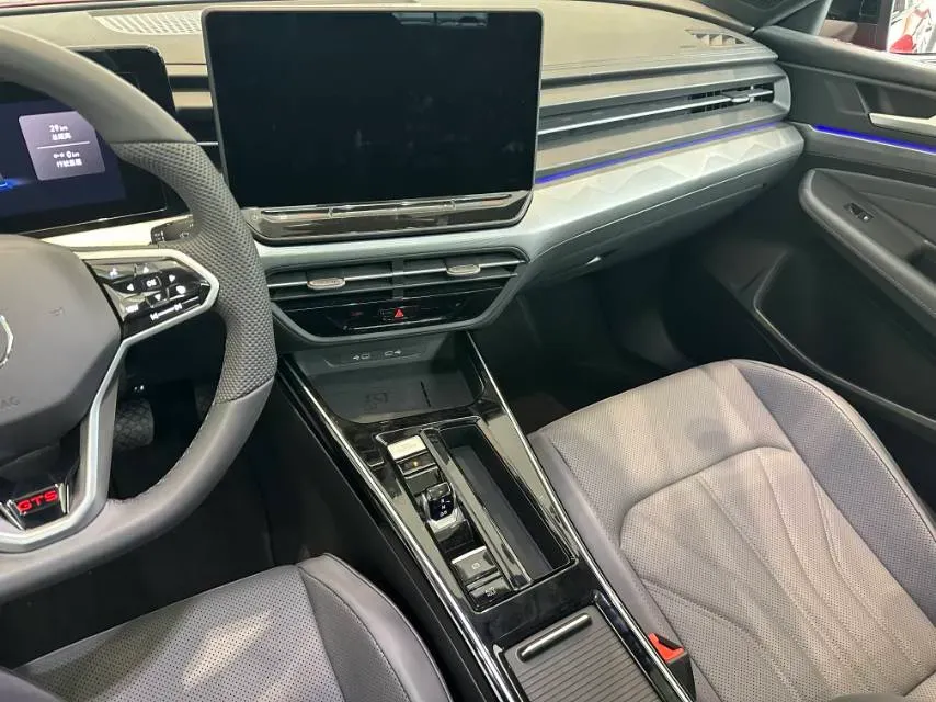 2026 Volkswagen Lamando 2.0T 220HP L4 7DCT,autocango,china used car exporter,china ev exporter,chinese used car exporter,chinese used ev exporter