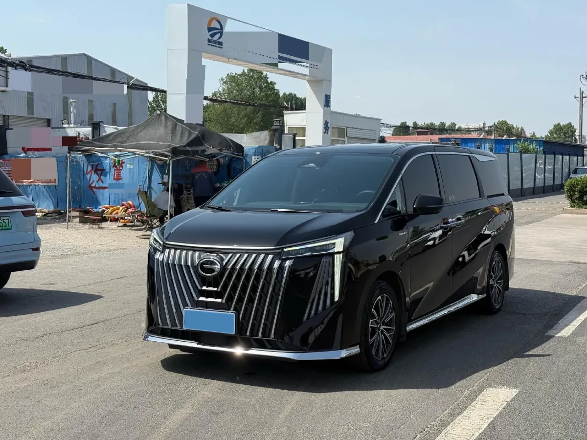 2024 GAC Trumpchi M8 2.0T 252HP L4 8AT,autocango,china used car exporter,china ev exporter,chinese used car exporter,chinese used ev exporter