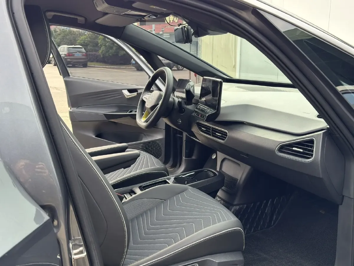 2023 Volkswagen ID.3 BEV 52.8KWH,autocango,china used car exporter,china ev exporter,chinese used car exporter,chinese used ev exporter