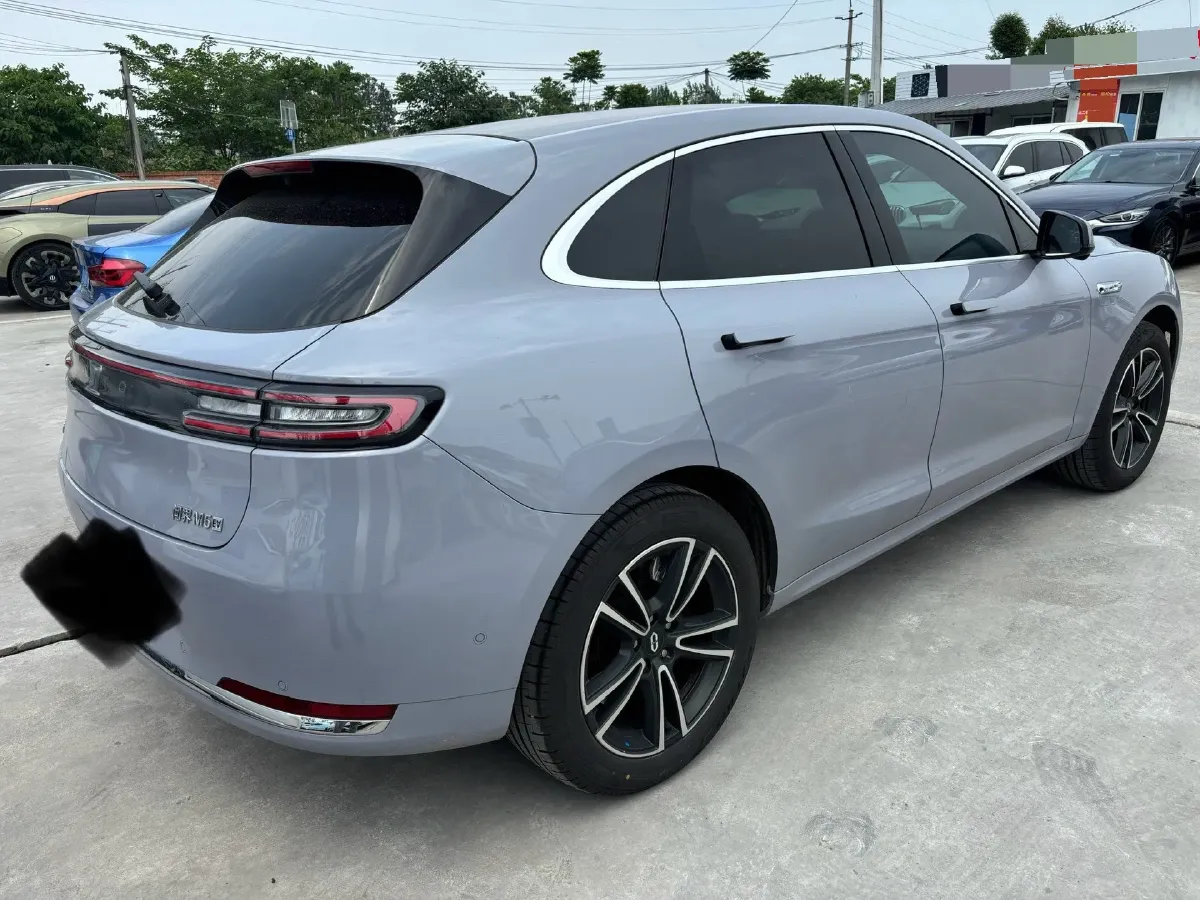 2025 AITO AITO M5 BEV 83KWH,autocango,china used car exporter,china ev exporter,chinese used car exporter,chinese used ev exporter