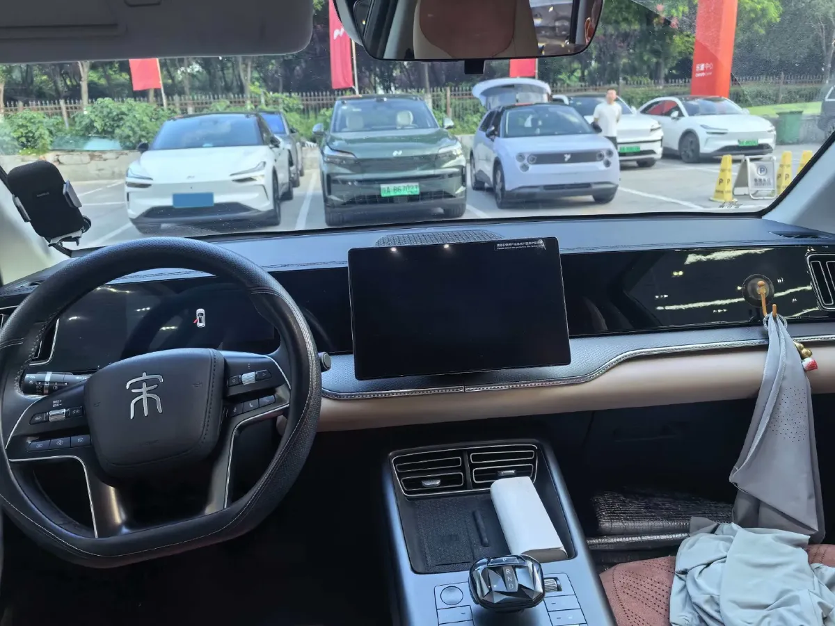 2025 BYD Song Pro 1.5L 101HP L4 E-CVT PHEV 18.3KWH,autocango,china used car exporter,china ev exporter,chinese used car exporter,chinese used ev exporter