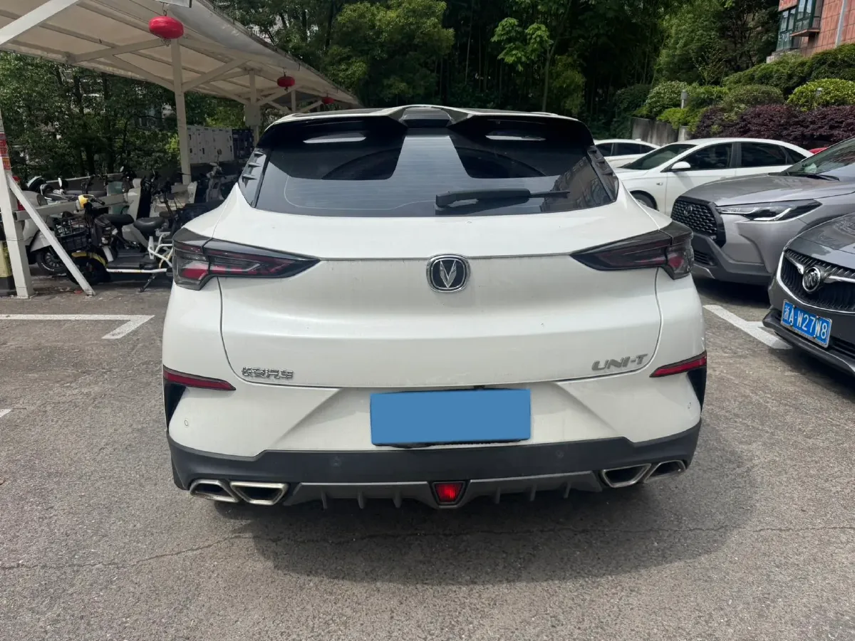 2020 ChangAn UNI-T 1.5T 180HP L4 7DCT,autocango,china used car exporter,china ev exporter,chinese used car exporter,chinese used ev exporter