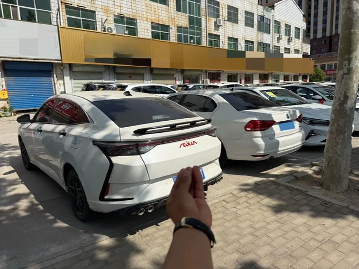 2021 DongFeng Aeolus YiXuan 1.5T 150HP L4 6DCT,autocango,china used car exporter,china ev exporter,chinese used car exporter,chinese used ev exporter