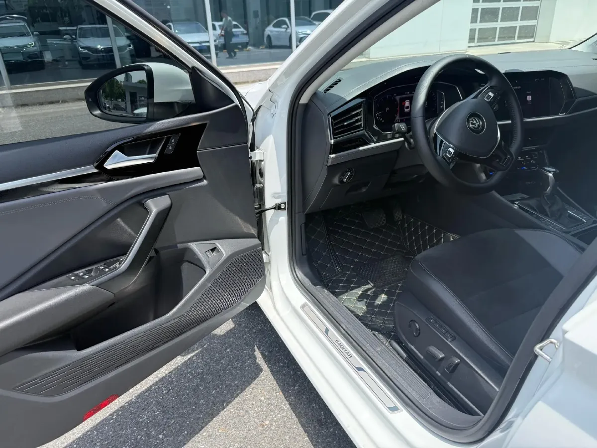 2020 Volkswagen Sagitar 1.4T 150HP L4 7DCT,autocango,china used car exporter,china ev exporter,chinese used car exporter,chinese used ev exporter