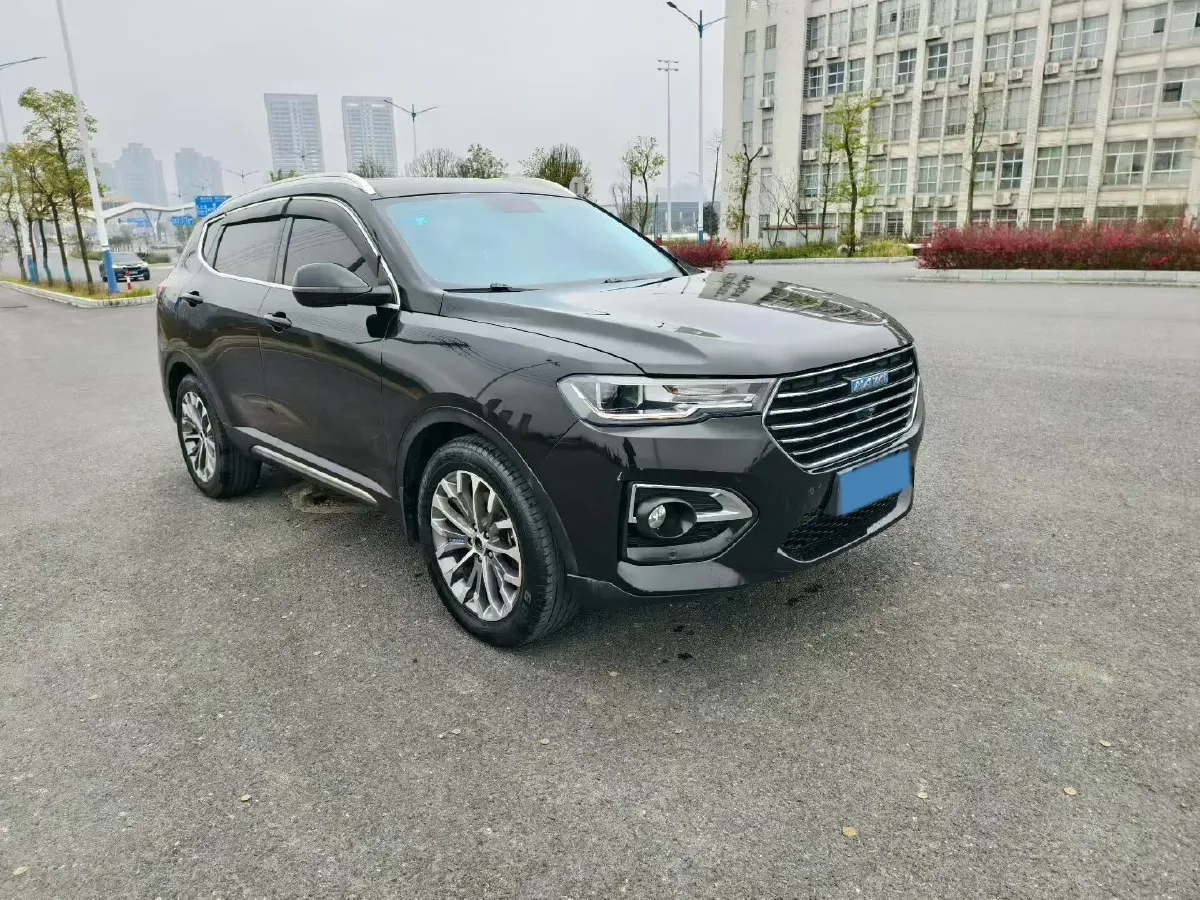 2018 Haval H6 2.0T 197HP L4 7DCT,autocango,china used car exporter,china ev exporter,chinese used car exporter,chinese used ev exporter