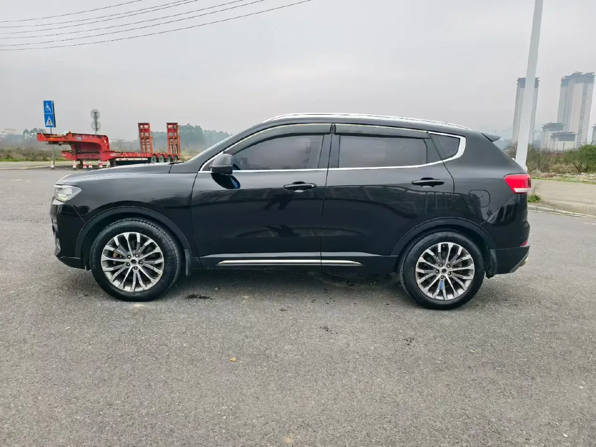 2018 Haval H6 2.0T 197HP L4 7DCT,autocango,china used car exporter,china ev exporter,chinese used car exporter,chinese used ev exporter