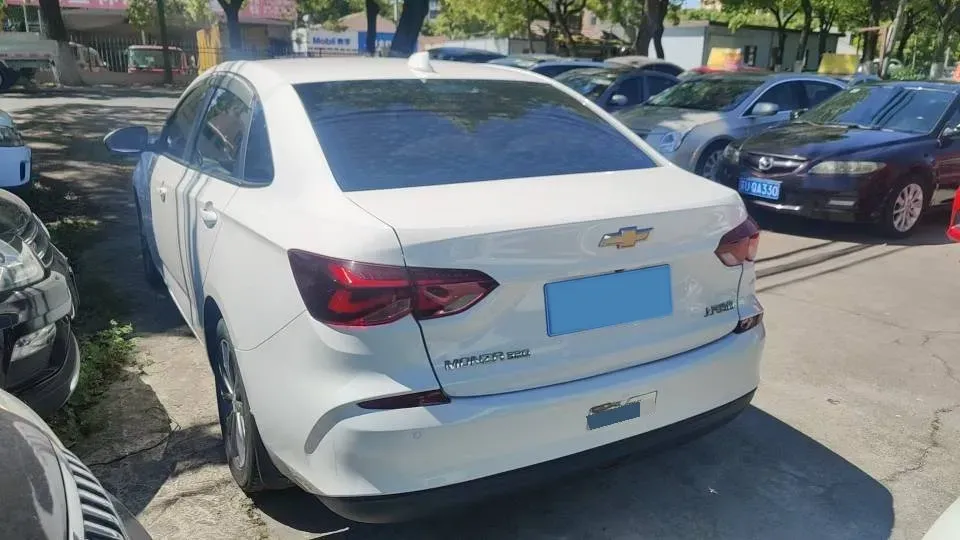 2021 Chevrolet Monza 1.5L 113HP L4 6AT,autocango,china used car exporter,china ev exporter,chinese used car exporter,chinese used ev exporter