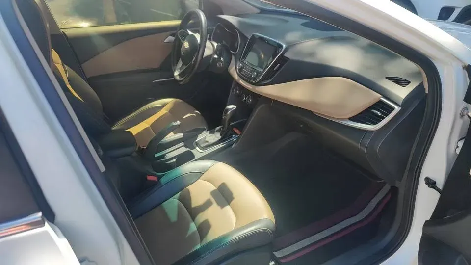 2021 Chevrolet Monza 1.5L 113HP L4 6AT,autocango,china used car exporter,china ev exporter,chinese used car exporter,chinese used ev exporter