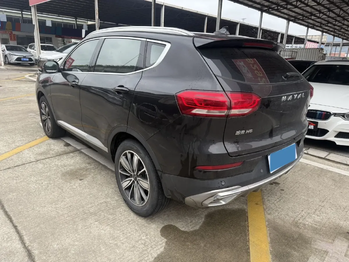 2021 Haval H6 1.5T 169HP L4 7DCT,autocango,china used car exporter,china ev exporter,chinese used car exporter,chinese used ev exporter