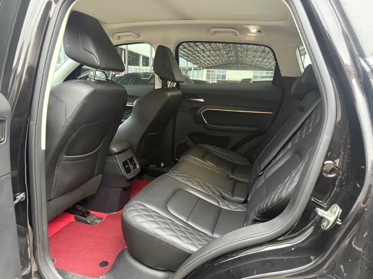 2021 Haval H6 1.5T 169HP L4 7DCT,autocango,china used car exporter,china ev exporter,chinese used car exporter,chinese used ev exporter