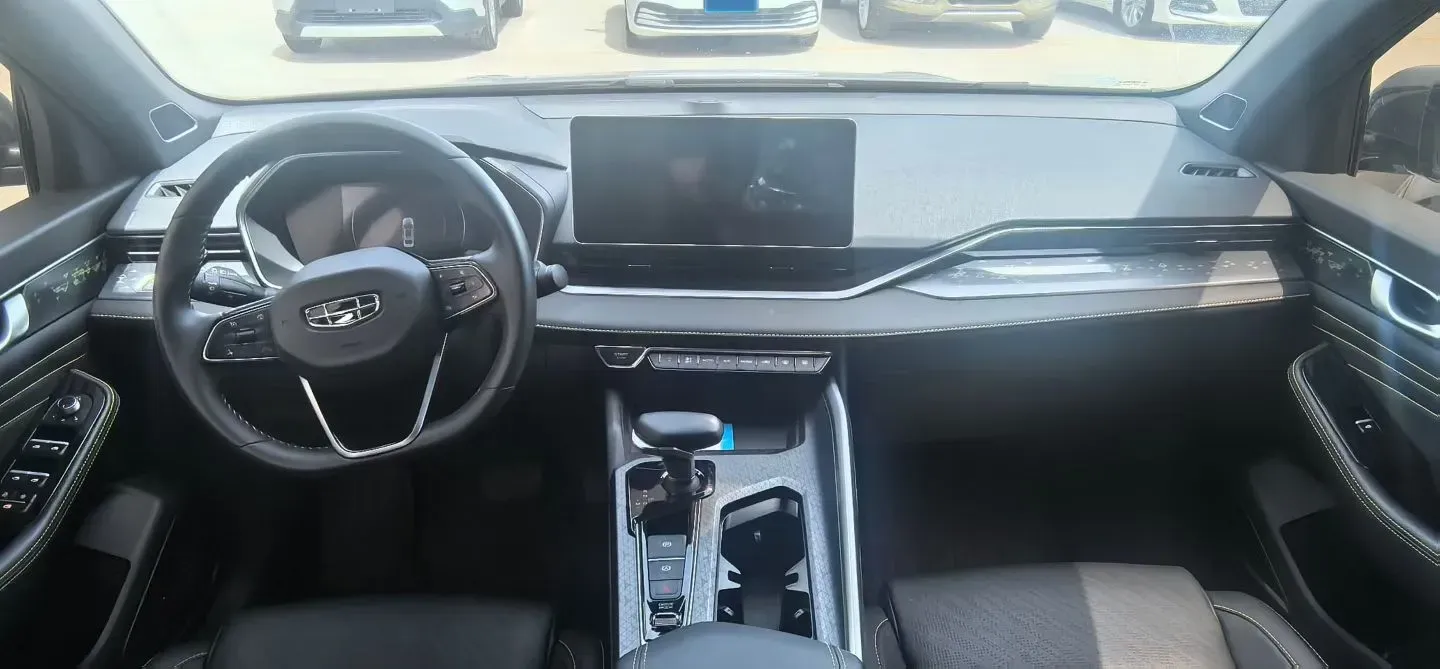 2023 Geely Preface 1.5T 181HP L4 7DCT,autocango,china used car exporter,china ev exporter,chinese used car exporter,chinese used ev exporter