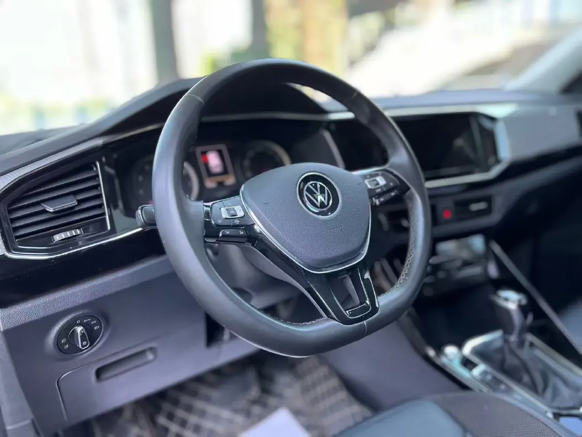 2020 Volkswagen Tayron 2.0T 186HP L4 7DCT,autocango,china used car exporter,china ev exporter,chinese used car exporter,chinese used ev exporter