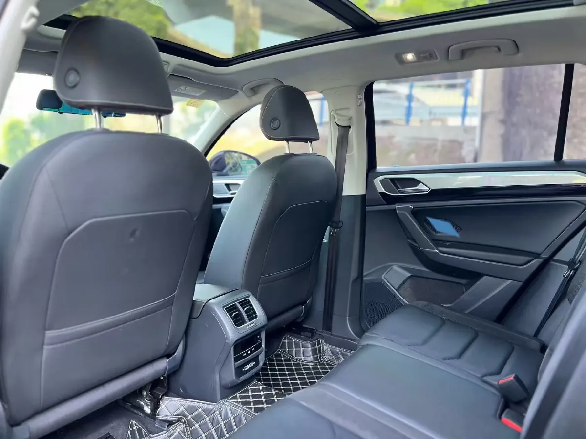 2020 Volkswagen Tayron 2.0T 186HP L4 7DCT,autocango,china used car exporter,china ev exporter,chinese used car exporter,chinese used ev exporter