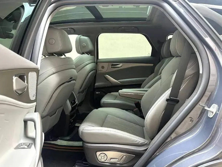 2023 Denza N8 1.5T 139HP L4 E-CVT PHEV 45.8KWH,autocango,china used car exporter,china ev exporter,chinese used car exporter,chinese used ev exporter
