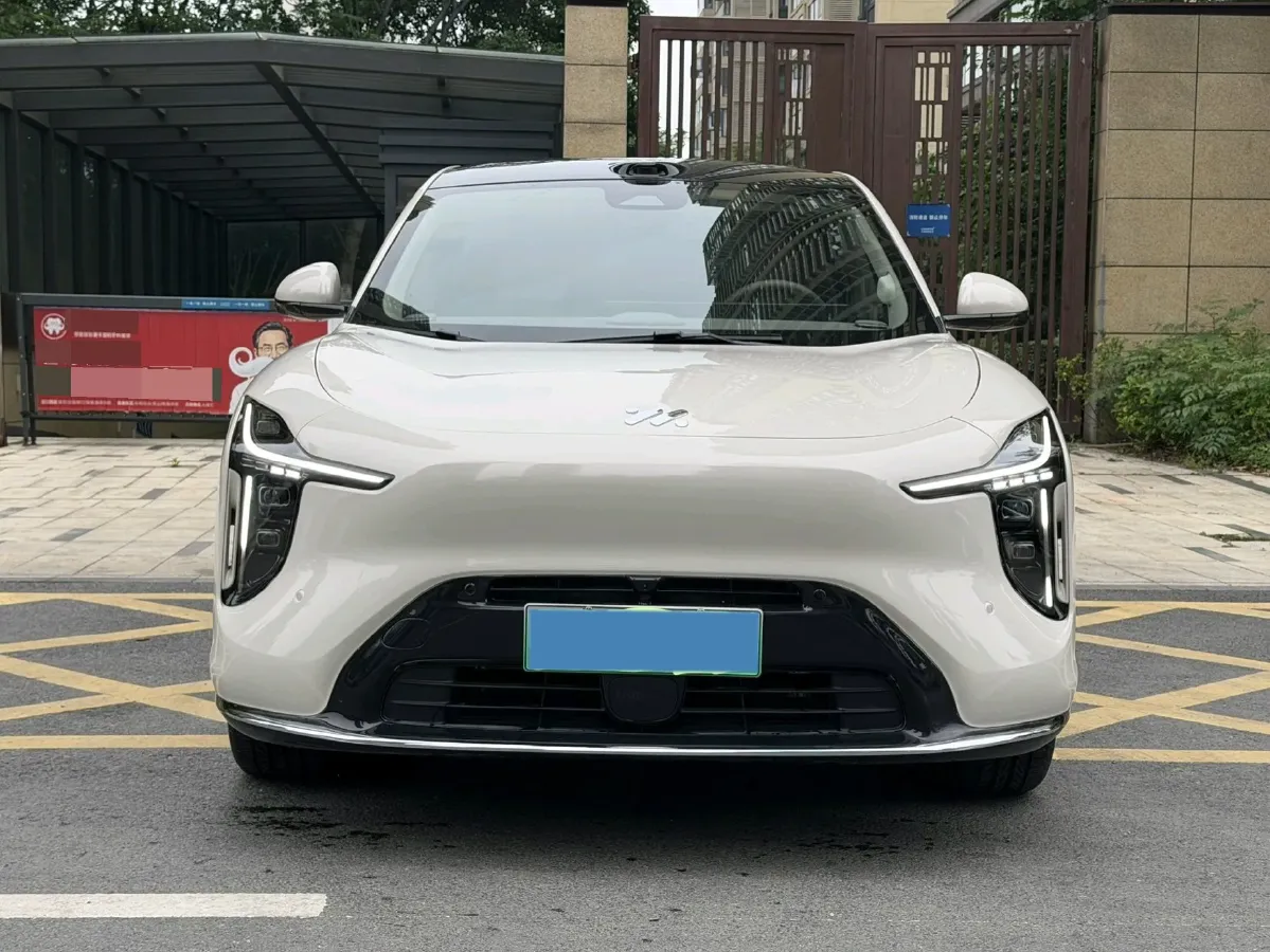 2026 IM LS6 REEV 155HP REEV,autocango,china used car exporter,china ev exporter,chinese used car exporter,chinese used ev exporter