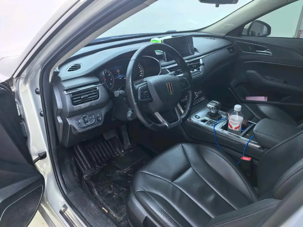 2020 HongQi H5 1.5T 169HP L4 7DCT,autocango,china used car exporter,china ev exporter,chinese used car exporter,chinese used ev exporter