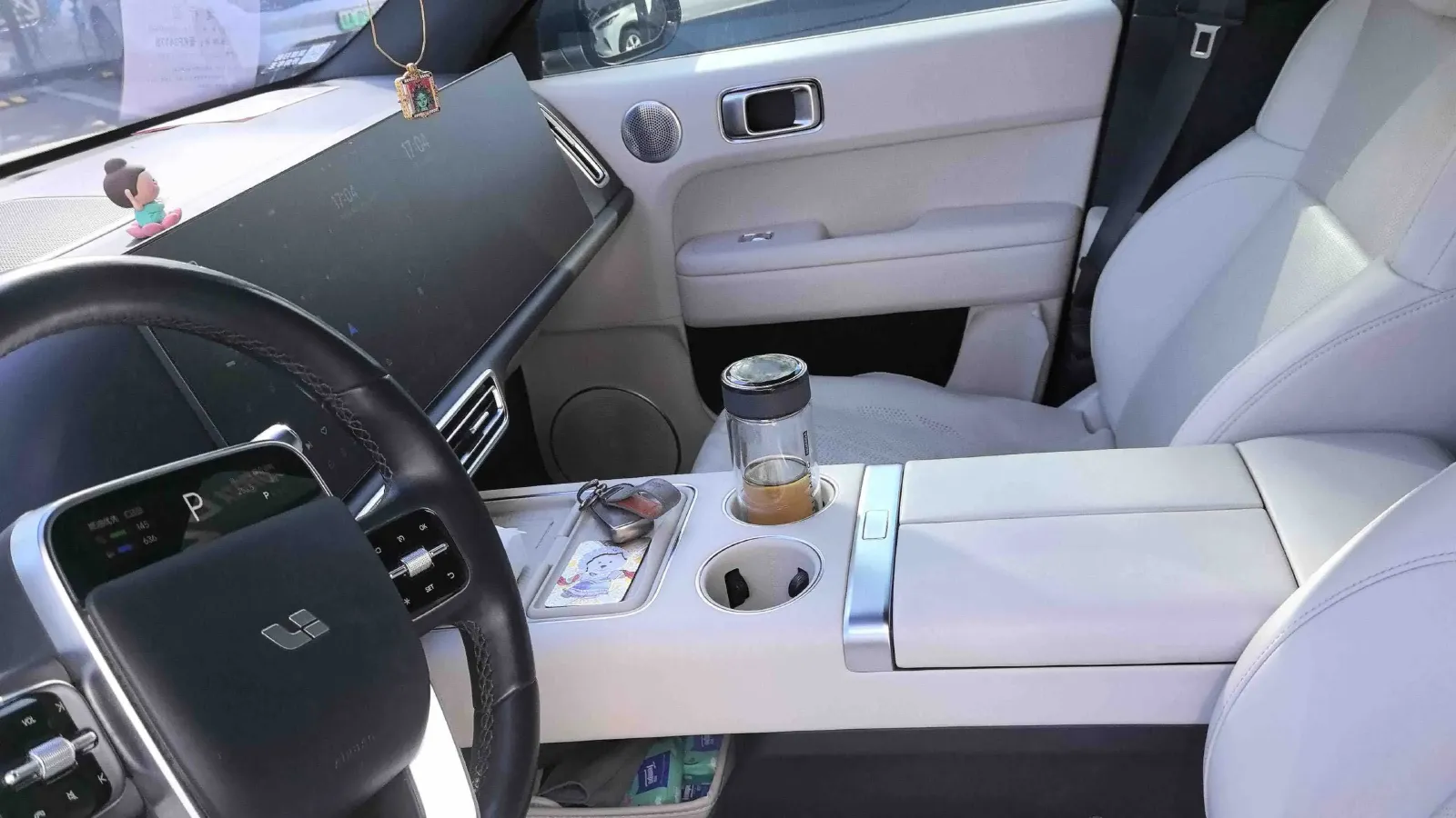 2024 Li L6 Range Extended 154HP L4 REEV 36.8KWH,autocango,china used car exporter,china ev exporter,chinese used car exporter,chinese used ev exporter