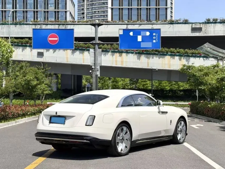 2024 Rolls-Royce Ghost 6.7T 571HP V12 8AT,autocango,china used car exporter,china ev exporter,chinese used car exporter,chinese used ev exporter