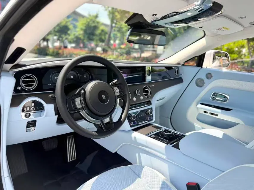 2024 Rolls-Royce Ghost 6.7T 571HP V12 8AT,autocango,china used car exporter,china ev exporter,chinese used car exporter,chinese used ev exporter