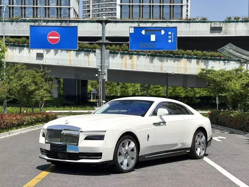 2024 Rolls-Royce Ghost 6.7T 571HP V12 8AT,autocango,china used car exporter,china ev exporter,chinese used car exporter,chinese used ev exporter