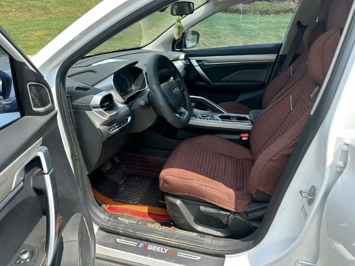2024 Geely Coolray 1.5T 181HP L4 7DCT,autocango,china used car exporter,china ev exporter,chinese used car exporter,chinese used ev exporter