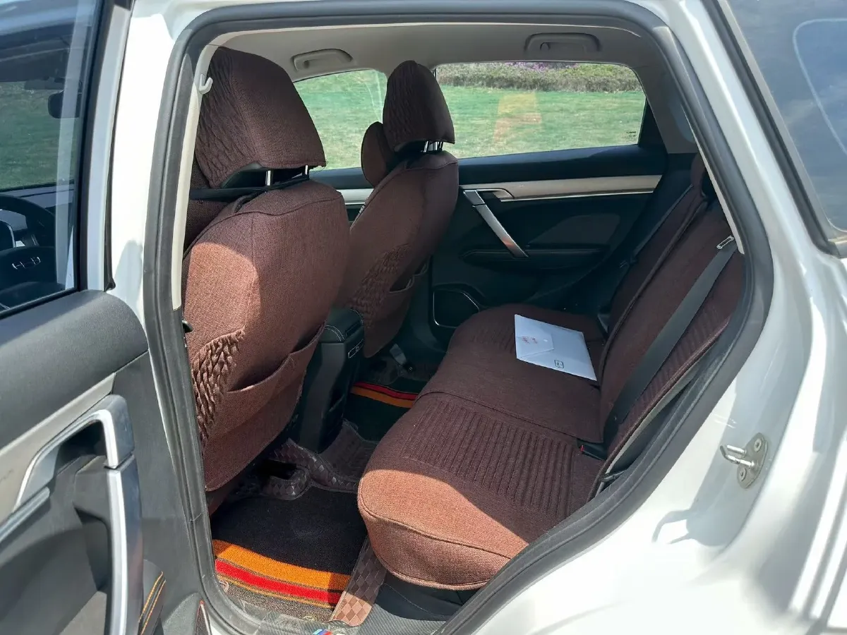 2024 Geely Coolray 1.5T 181HP L4 7DCT,autocango,china used car exporter,china ev exporter,chinese used car exporter,chinese used ev exporter