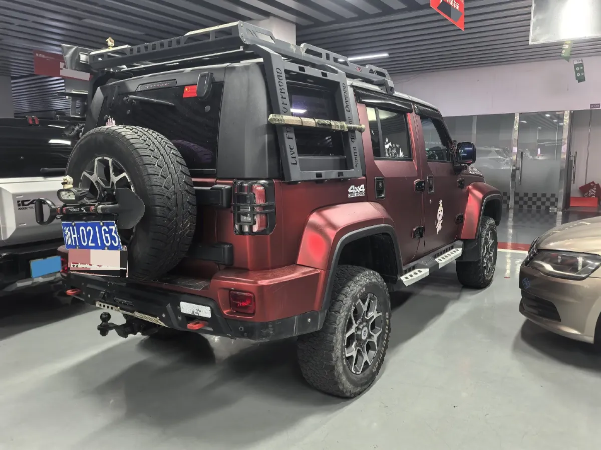 2018 Beijing BJ40 2.3T 250HP L4 6AT,autocango,china used car exporter,china ev exporter,chinese used car exporter,chinese used ev exporter