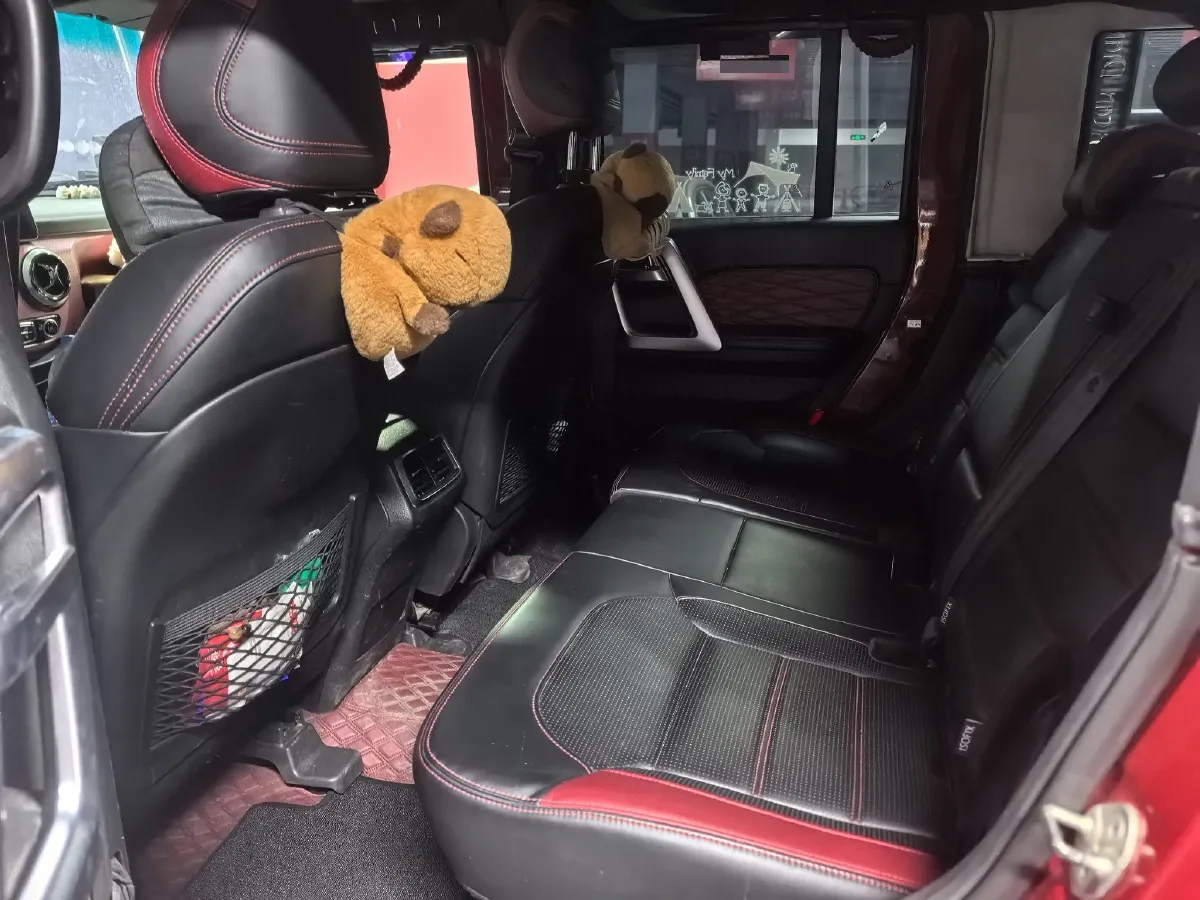2018 Beijing BJ40 2.3T 250HP L4 6AT,autocango,china used car exporter,china ev exporter,chinese used car exporter,chinese used ev exporter