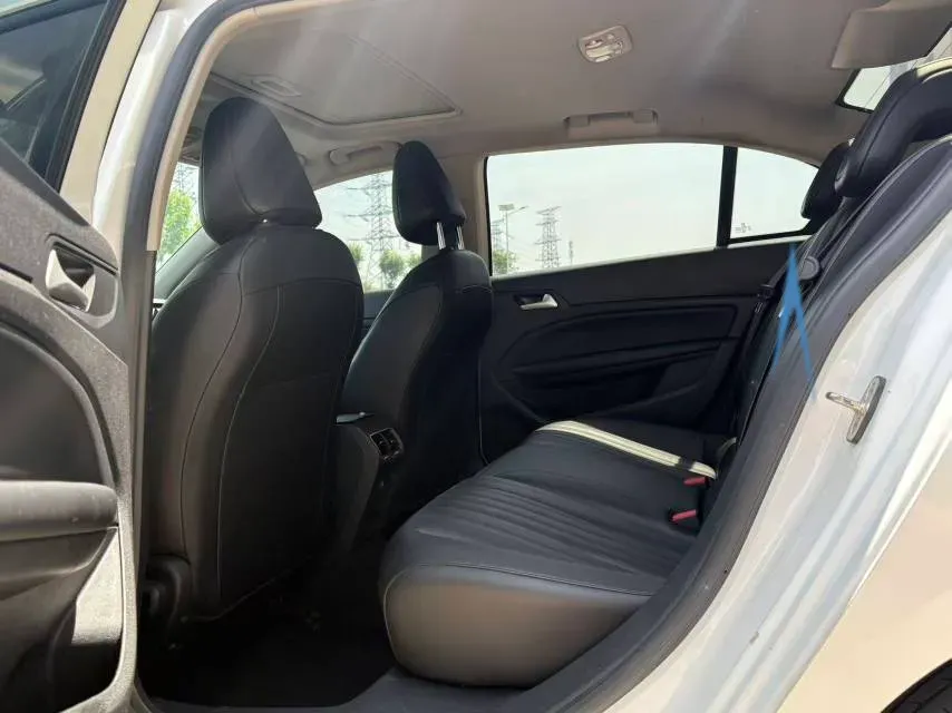 2020 Peugeot 408 1.6T 170HP L4 6AT,autocango,china used car exporter,china ev exporter,chinese used car exporter,chinese used ev exporter