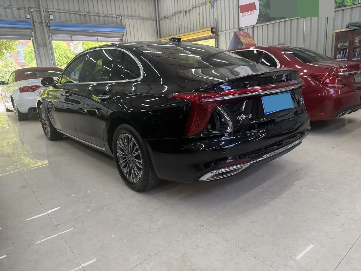 2025 HongQi H5 1.5T 169HP L4 7DCT,autocango,china used car exporter,china ev exporter,chinese used car exporter,chinese used ev exporter
