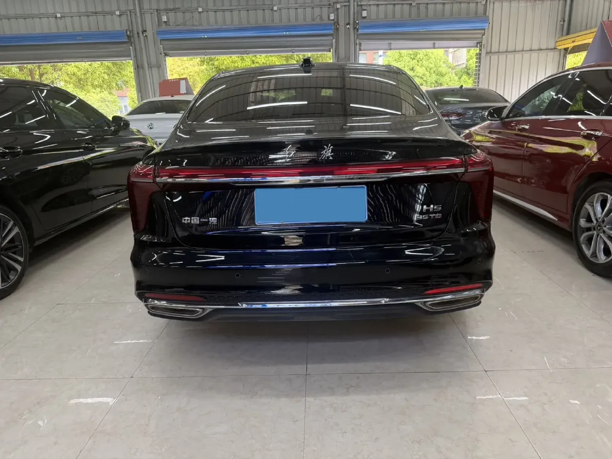2025 HongQi H5 1.5T 169HP L4 7DCT,autocango,china used car exporter,china ev exporter,chinese used car exporter,chinese used ev exporter