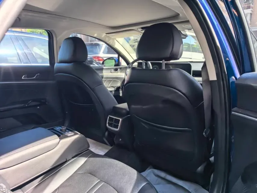 2020 Kia K5 2.0T 240HP L4 8AT,autocango,china used car exporter,china ev exporter,chinese used car exporter,chinese used ev exporter