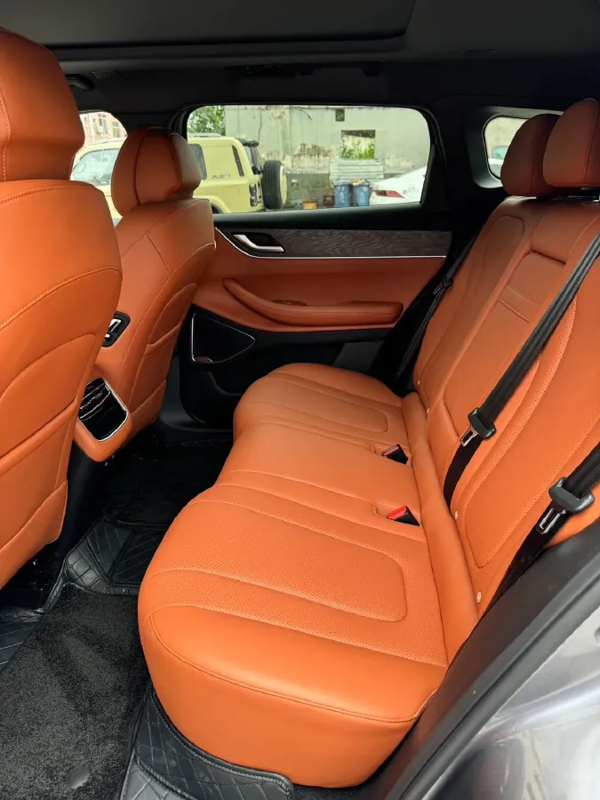 2026 Exceed ET5 REEV 156HP REEV,autocango,china used car exporter,china ev exporter,chinese used car exporter,chinese used ev exporter