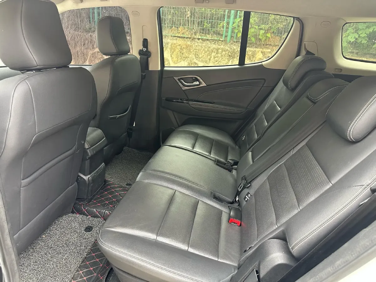 2018 Isuzu Mu-X 1.9T 163HP L4 6AT,autocango,china used car exporter,china ev exporter,chinese used car exporter,chinese used ev exporter