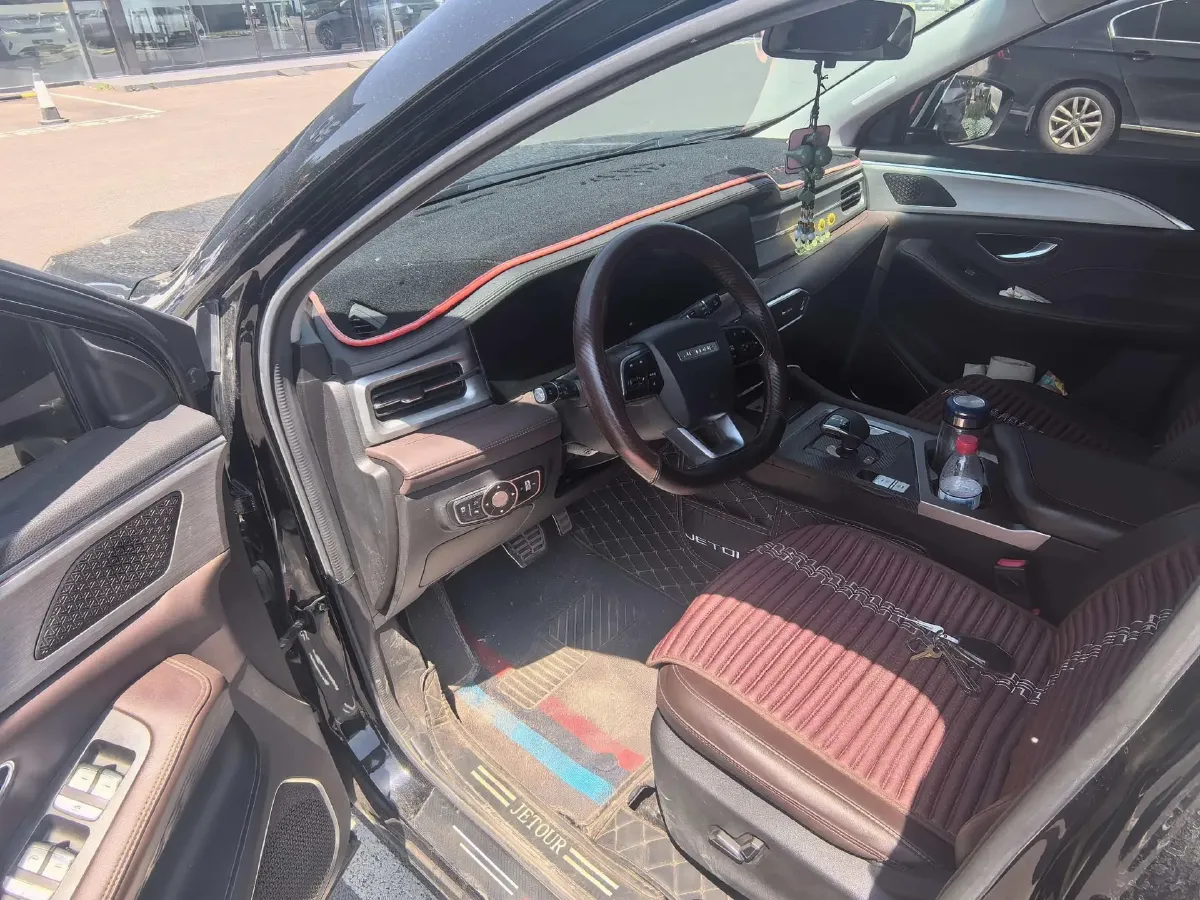 2021 Jetour X90 1.6T 197HP L4 7DCT,autocango,china used car exporter,china ev exporter,chinese used car exporter,chinese used ev exporter