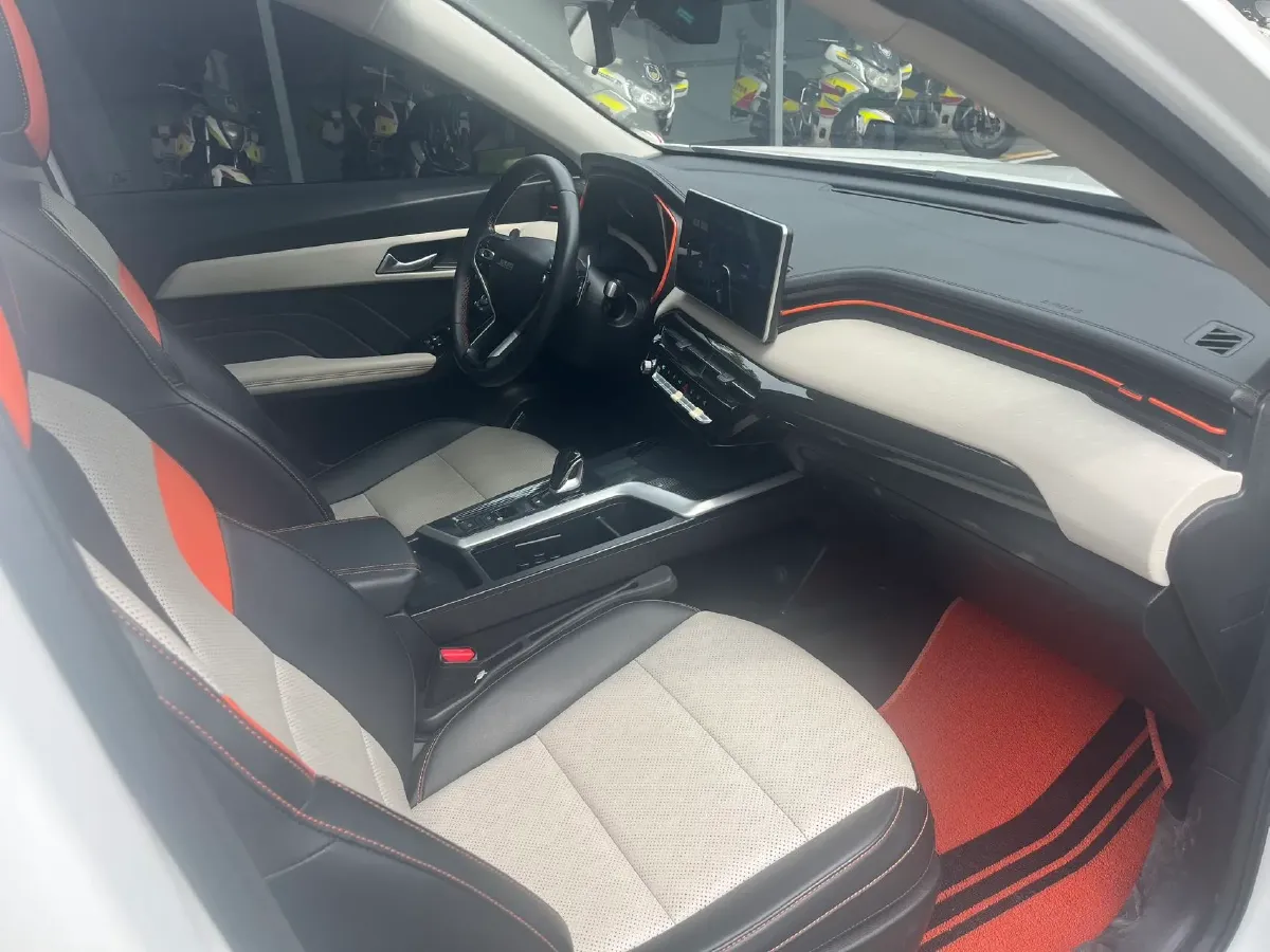 2021 Haval Rabbit 1.5T 184HP L4 7DCT,autocango,china used car exporter,china ev exporter,chinese used car exporter,chinese used ev exporter