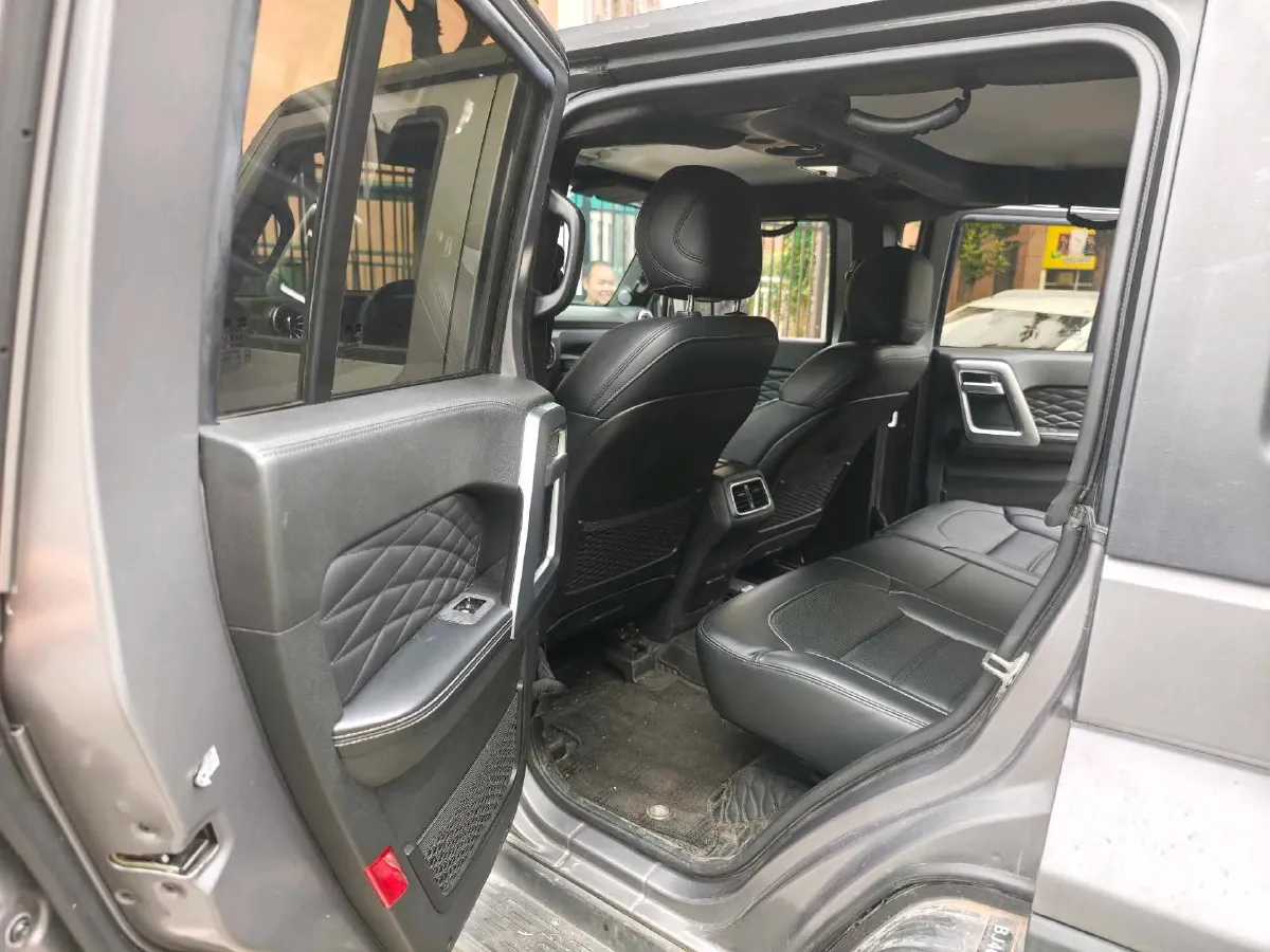 2021 Beijing BJ40 2.0T 224HP L4 8AT,autocango,china used car exporter,china ev exporter,chinese used car exporter,chinese used ev exporter
