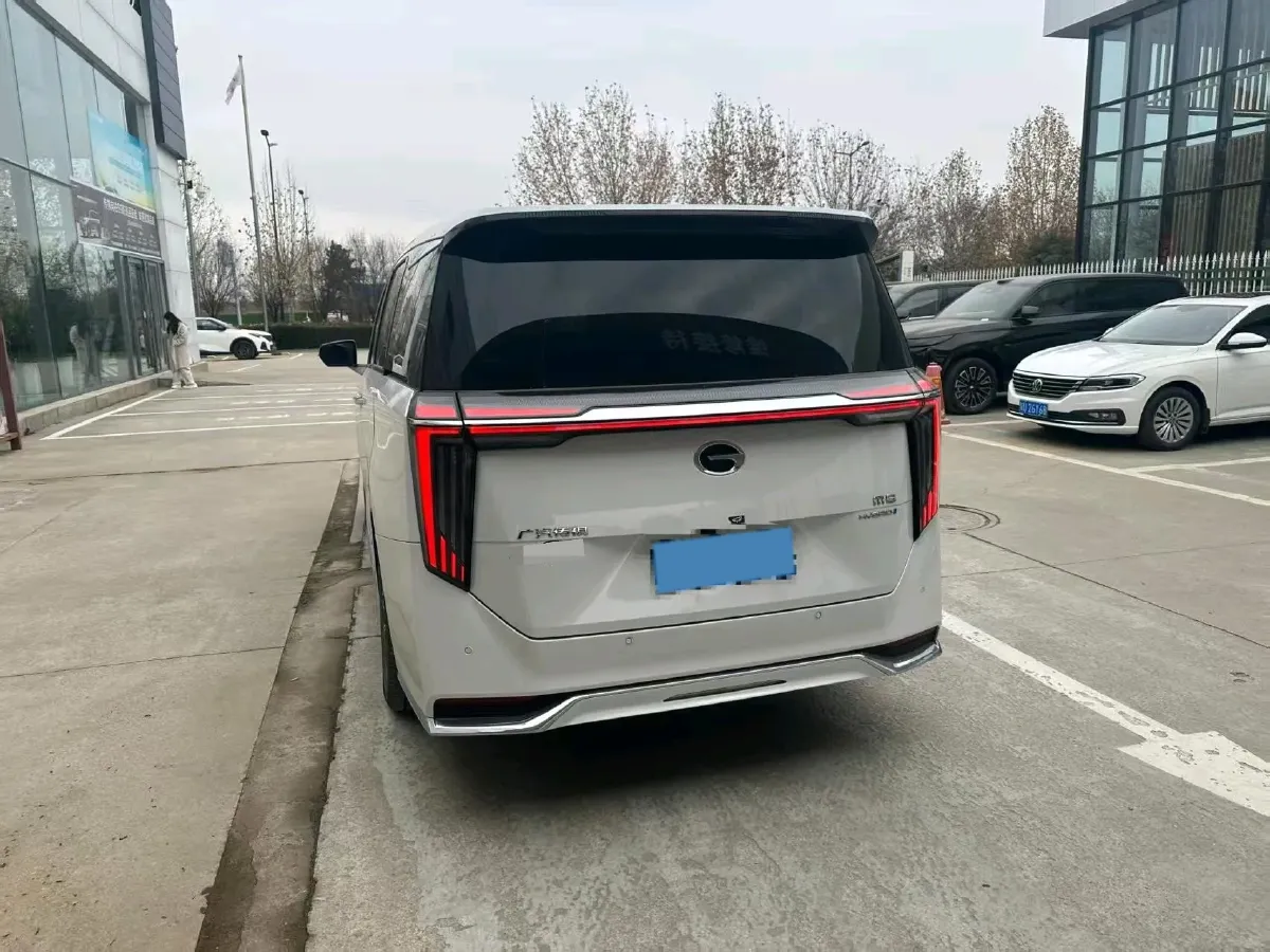 2024 GAC Trumpchi M8 2.0T 190HP L4 2DHT Hybrid,autocango,china used car exporter,china ev exporter,chinese used car exporter,chinese used ev exporter