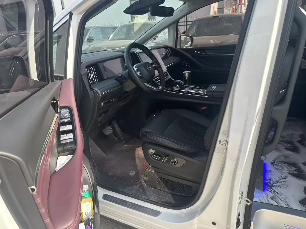 2024 GAC Trumpchi M8 2.0T 190HP L4 2DHT Hybrid,autocango,china used car exporter,china ev exporter,chinese used car exporter,chinese used ev exporter