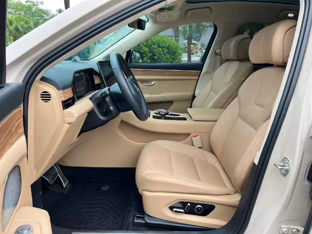 2023 HIMA AITO M5 1.5T 152HP L4 REEV 40KWH,autocango,china used car exporter,china ev exporter,chinese used car exporter,chinese used ev exporter